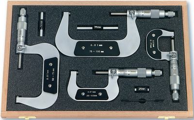 Bügelmessschrauben im Satz